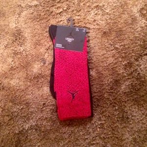 Jordan Legacy Men Crew Socks 2 pair size 12-15 NWT